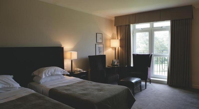 Macdonald Hill Valley Hotel, Spa & Golf Resort Whitchurch  Room photo