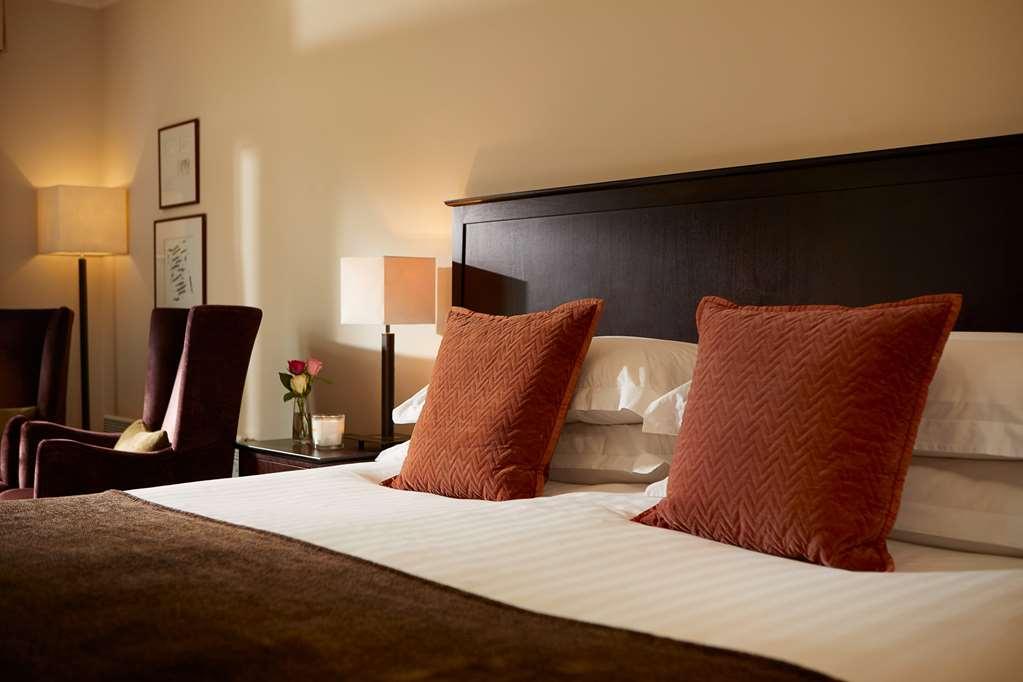 Macdonald Hill Valley Hotel, Spa & Golf Resort Whitchurch  Room photo