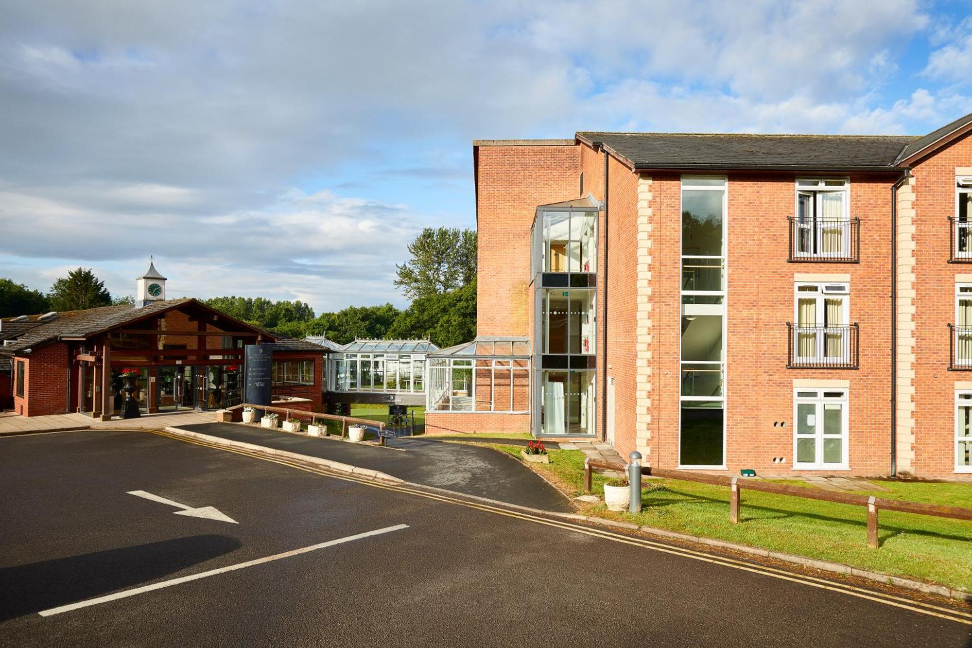 Macdonald Hill Valley Hotel, Spa & Golf Resort Whitchurch  Exterior photo